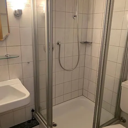 Gasthof/pizzeria Hirsch Pensión 3*